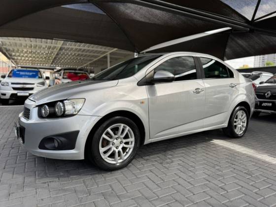 CHEVROLET SONIC 1.6 LTZ SEDAN 16V FLEX 4P AUTOMÁTICO